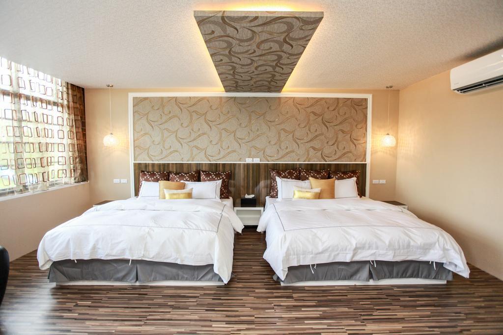 The Tiles Garden Yilan B&B Дуншань Экстерьер фото