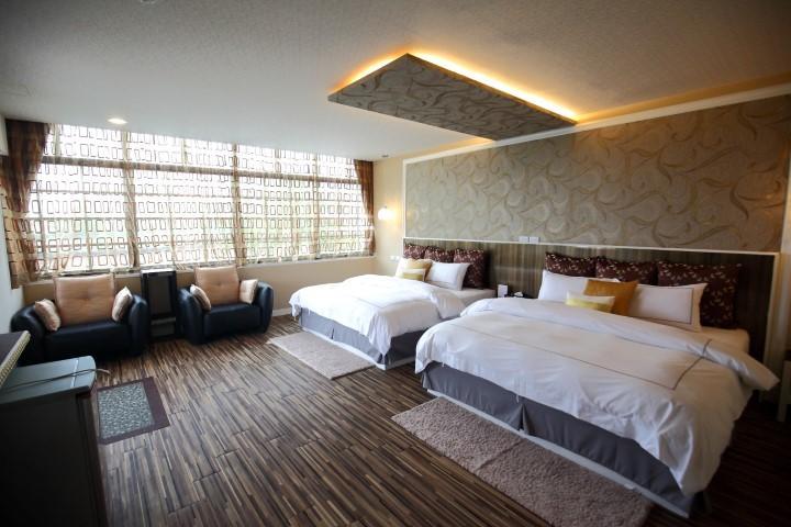 The Tiles Garden Yilan B&B Дуншань Экстерьер фото